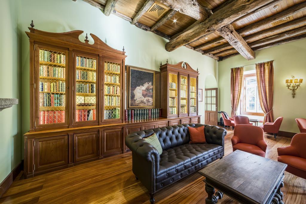 Hotel The Vintage House - Douro Pinhão Zewnętrze zdjęcie Library