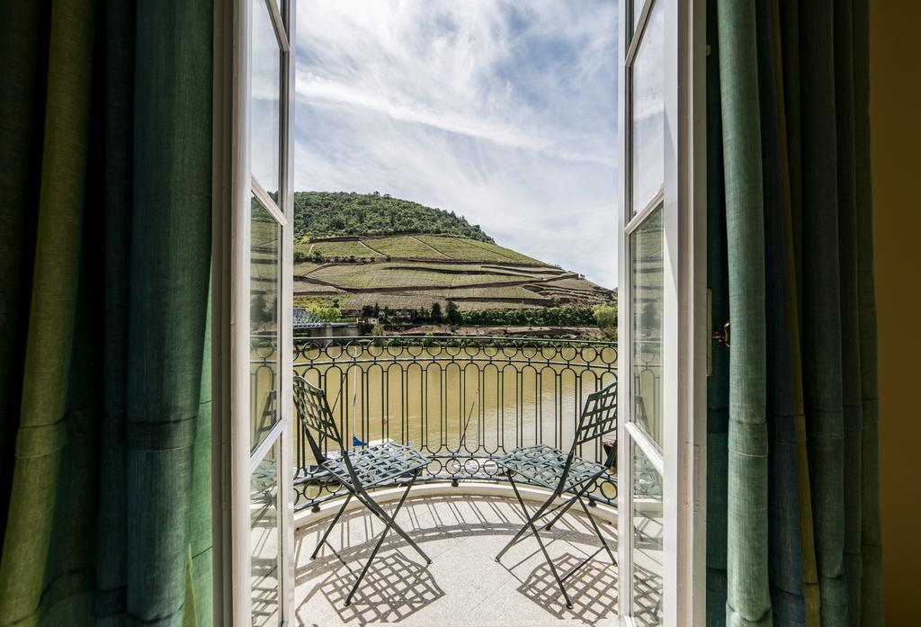 Hotel The Vintage House - Douro Pinhão Zewnętrze zdjęcie A view of the Moselle from the hotel
