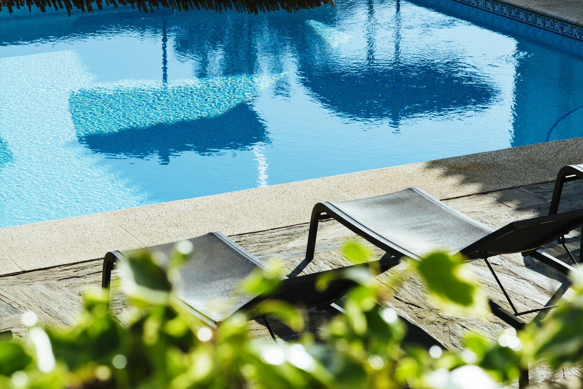 Hotel The Vintage House - Douro Pinhão Zewnętrze zdjęcie The swimming pool at the hotel